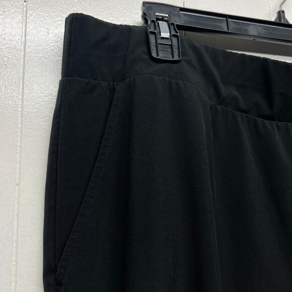 Gap Women's Pull On Black Tapered Leg Pants Size XL Side Pockets Relaxed Fit - Picture 5 of 13